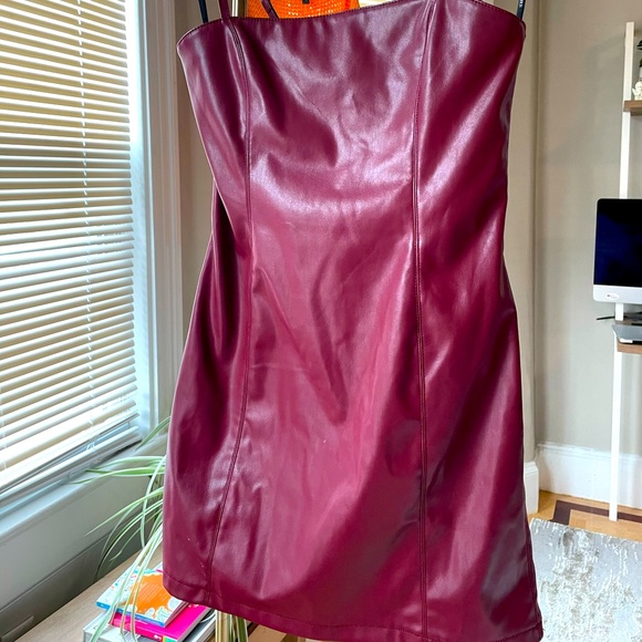 Forever 21 Dresses & Skirts - Forever 21 Burgundy Faux Leather Cami Dress NWOT